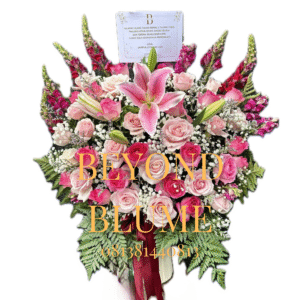 Vas Flowers Roses Lily Candy
