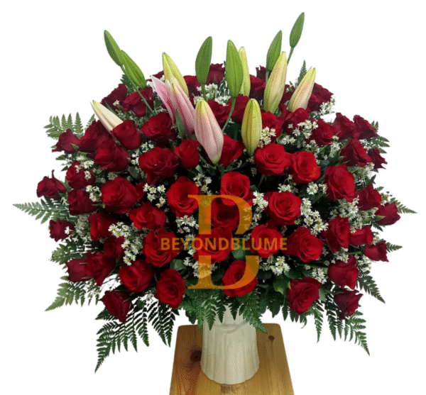 Vas Flowers Rose Red Ivanka